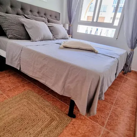 Seaside Escape Apartment *