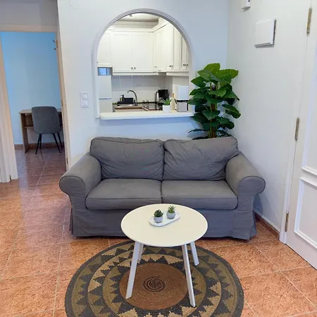 Seaside Escape Apartment *