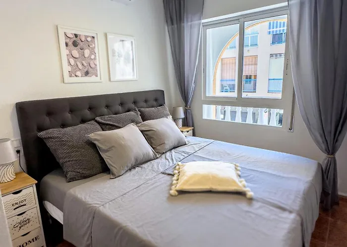 Apartment Seaside Escape Torrevieja